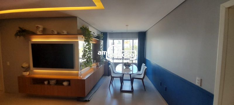 Apartamento com 2 quartos, 2 banheiros e 98m² à venda no bairro Vila Ipiranga, Porto Alegre