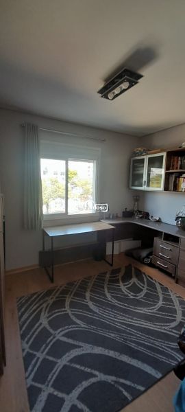 Apartamento com 2 quartos, 2 banheiros e 98m² à venda no bairro Vila Ipiranga, Porto Alegre