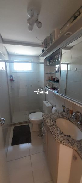 Apartamento com 2 quartos, 2 banheiros e 98m² à venda no bairro Vila Ipiranga, Porto Alegre