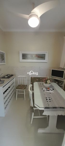 Casa com 4 quartos, 3 banheiros e 160m² à venda no bairro Sao Sebastiao, Porto Alegre