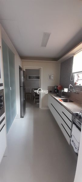 Casa com 4 quartos, 3 banheiros e 160m² à venda no bairro Sao Sebastiao, Porto Alegre