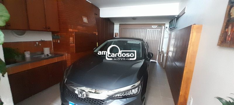 Casa com 4 quartos, 3 banheiros e 160m² à venda no bairro Sao Sebastiao, Porto Alegre