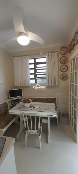 Casa com 4 quartos, 3 banheiros e 160m² à venda no bairro Sao Sebastiao, Porto Alegre