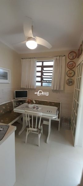 Casa com 4 quartos, 3 banheiros e 160m² à venda no bairro Sao Sebastiao, Porto Alegre
