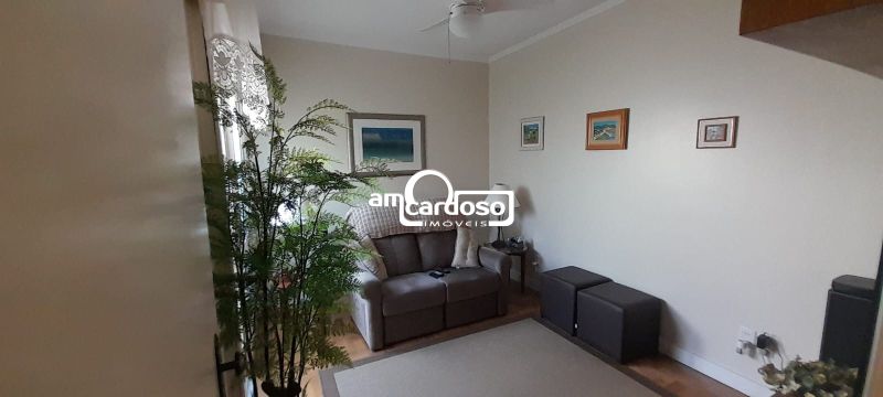 Casa com 4 quartos, 3 banheiros e 160m² à venda no bairro Sao Sebastiao, Porto Alegre