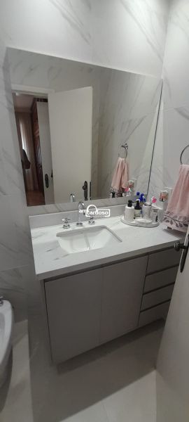 Casa com 4 quartos, 3 banheiros e 160m² à venda no bairro Sao Sebastiao, Porto Alegre