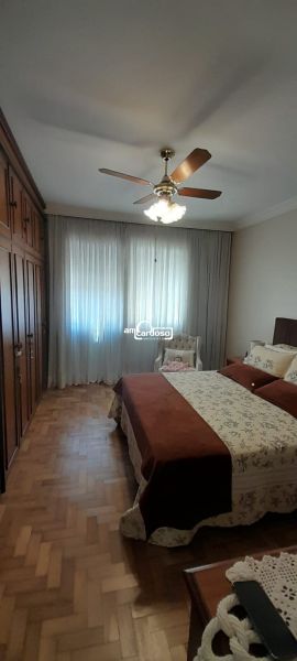 Casa com 4 quartos, 3 banheiros e 160m² à venda no bairro Sao Sebastiao, Porto Alegre