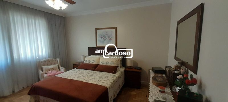 Casa com 4 quartos, 3 banheiros e 160m² à venda no bairro Sao Sebastiao, Porto Alegre