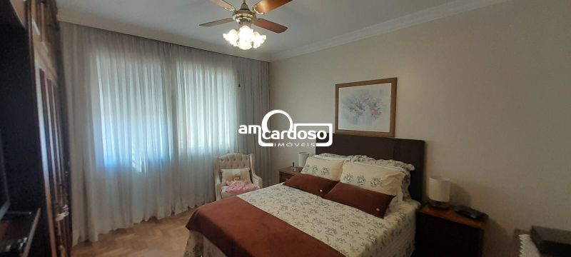 Casa com 4 quartos, 3 banheiros e 160m² à venda no bairro Sao Sebastiao, Porto Alegre