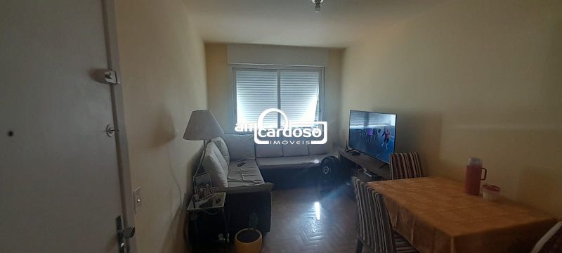 Apartamento com 2 quartos, 1 banheiro e 56m² à venda no bairro Vila Ipiranga, Porto Alegre