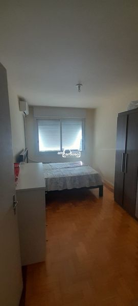 Apartamento com 2 quartos, 1 banheiro e 56m² à venda no bairro Vila Ipiranga, Porto Alegre