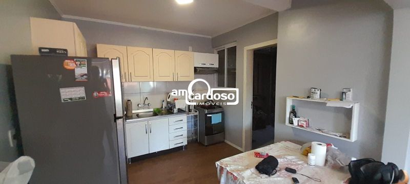 Apartamento com 3 quartos, 2 banheiros e 95m² à venda no bairro Sao Sebastiao, Porto Alegre