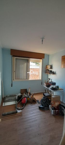 Apartamento com 3 quartos, 2 banheiros e 95m² à venda no bairro Sao Sebastiao, Porto Alegre