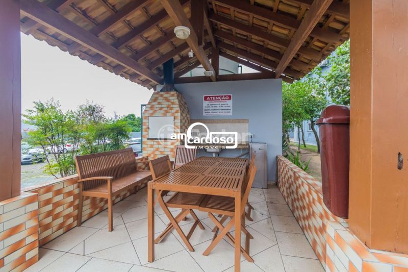 Apartamento com 2 quartos, 1 banheiro e 48m² à venda no bairro Jardim Leopoldina, Porto Alegre