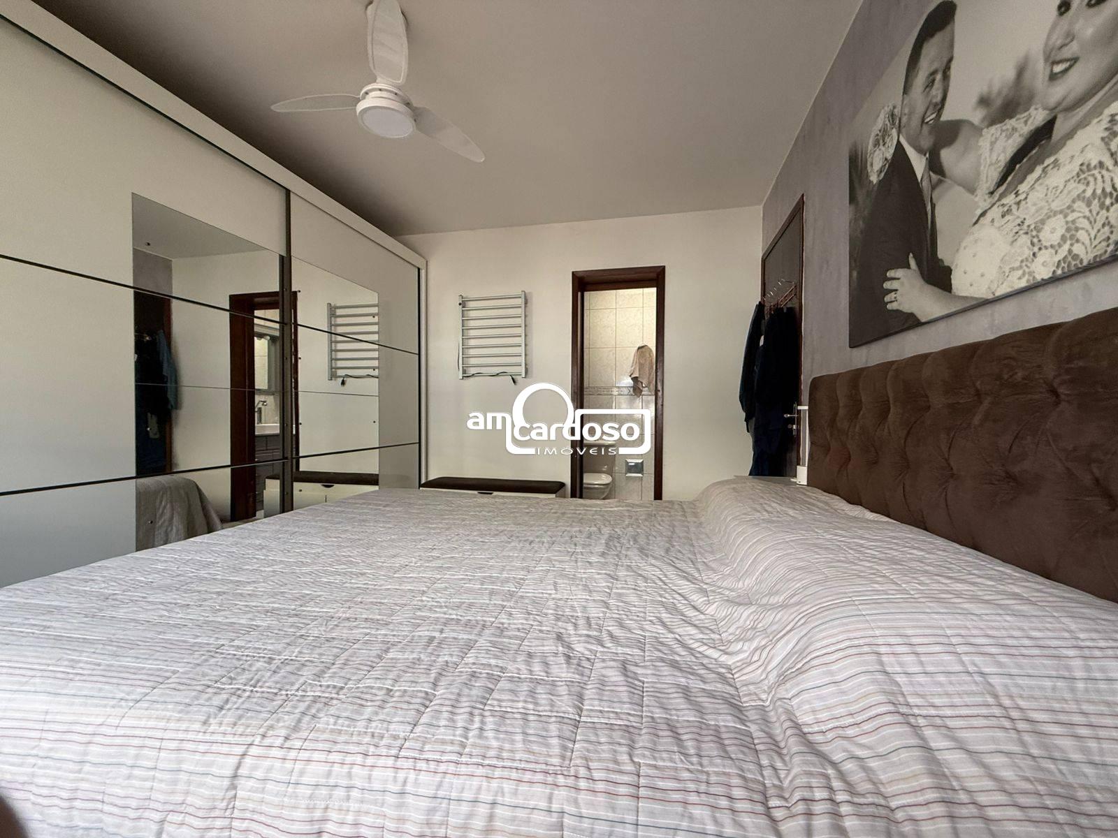 Casa com 3 quartos, 3 banheiros e 120m² à venda no bairro Sao Sebastiao, Porto Alegre