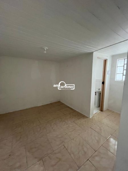 Casa com 3 quartos, 6 banheiros e 100m² à venda no bairro Sarandi, Porto Alegre