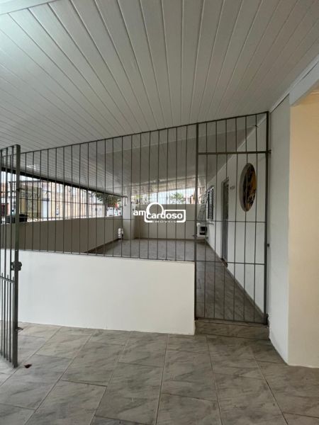 Casa com 3 quartos, 6 banheiros e 100m² à venda no bairro Sarandi, Porto Alegre