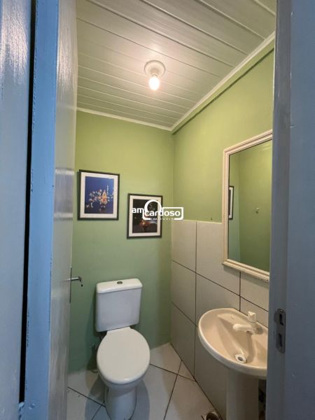 Casa com 3 quartos, 6 banheiros e 100m² à venda no bairro Sarandi, Porto Alegre