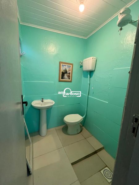 Casa com 3 quartos, 6 banheiros e 100m² à venda no bairro Sarandi, Porto Alegre