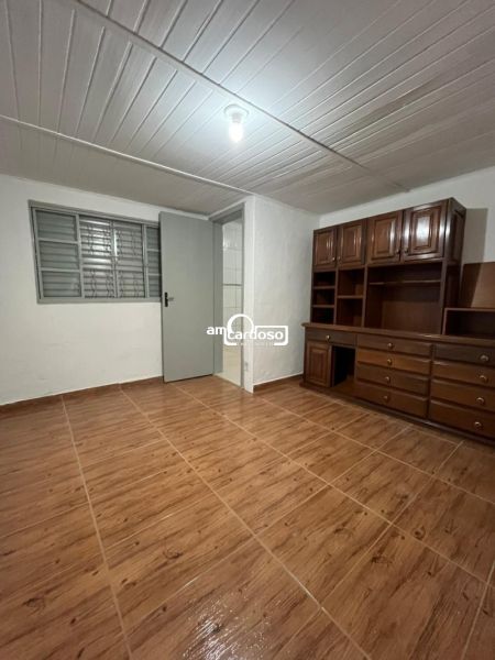 Casa com 3 quartos, 6 banheiros e 100m² à venda no bairro Sarandi, Porto Alegre