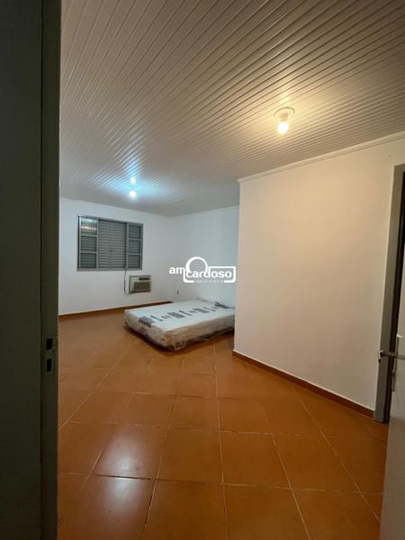 Casa com 3 quartos, 6 banheiros e 100m² à venda no bairro Sarandi, Porto Alegre