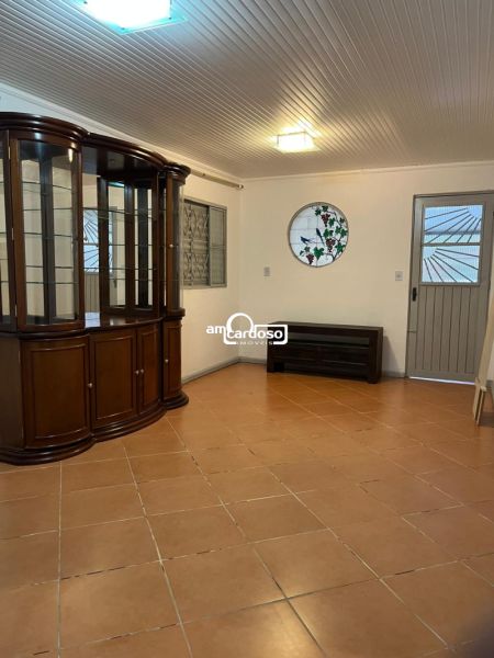Casa com 3 quartos, 6 banheiros e 100m² à venda no bairro Sarandi, Porto Alegre