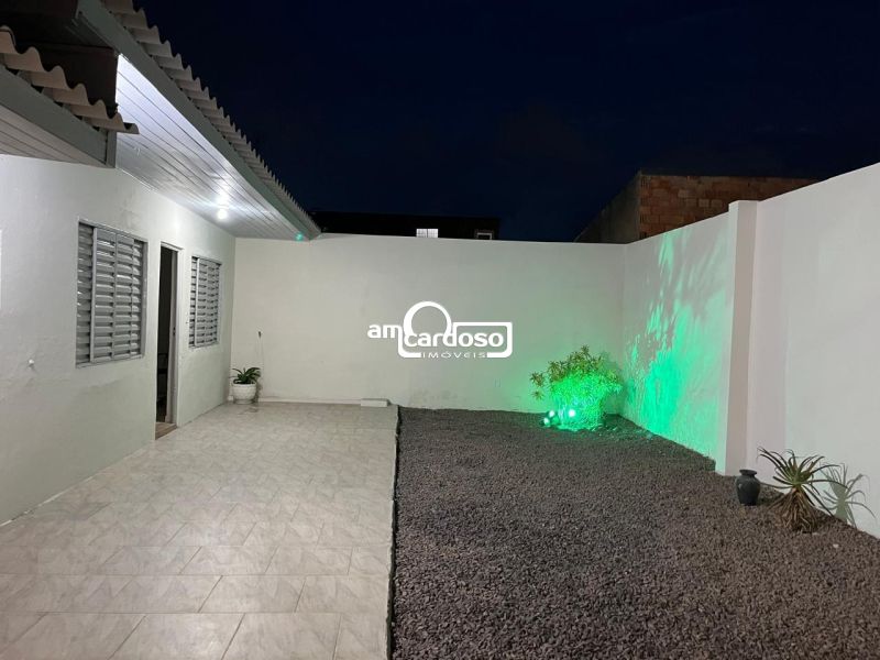 Casa com 3 quartos, 6 banheiros e 100m² à venda no bairro Sarandi, Porto Alegre