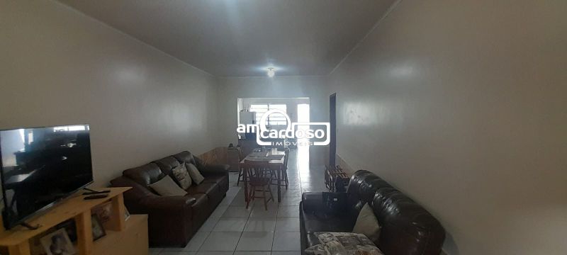 Casa com 3 quartos e 173m² à venda no bairro Jardim Lindoia, Porto Alegre