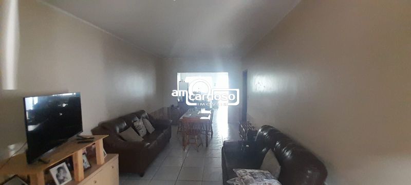 Casa com 3 quartos e 173m² à venda no bairro Jardim Lindoia, Porto Alegre