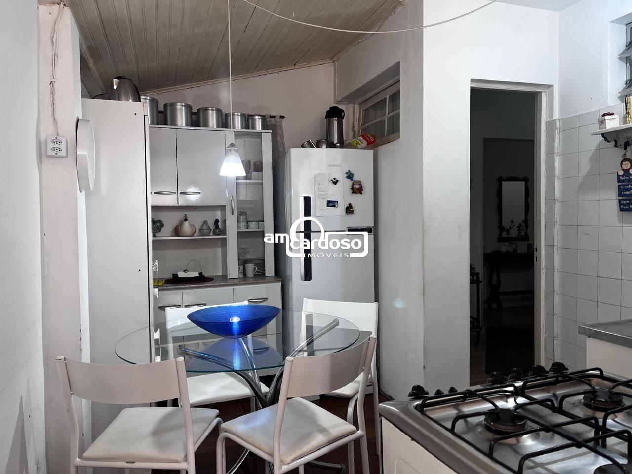 Apartamento com 3 quartos, 1 banheiro e 80m² à venda no bairro Sao Sebastiao, Porto Alegre