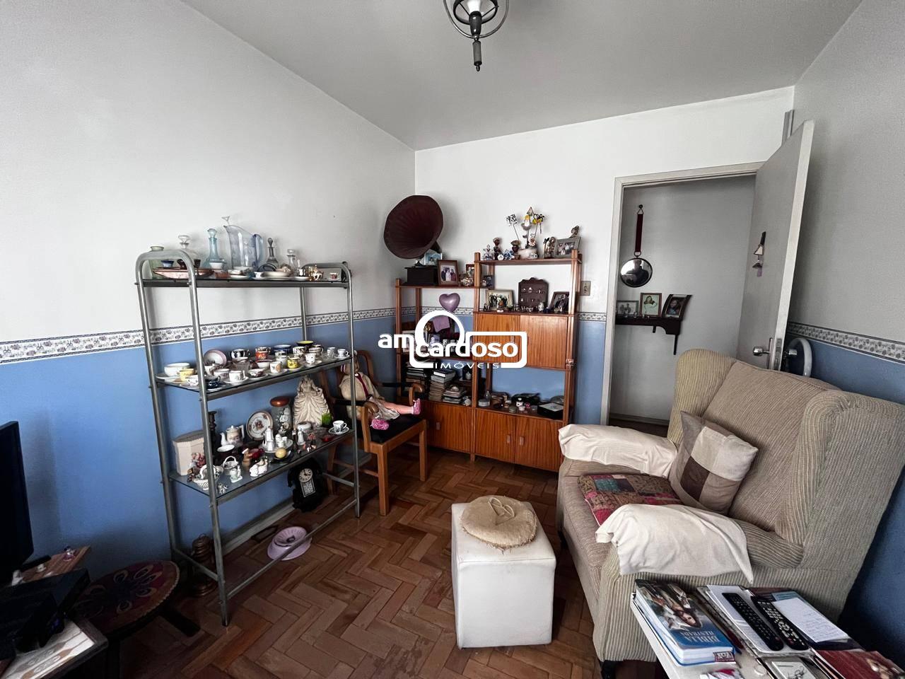 Apartamento com 2 quartos, 1 banheiro e 54m² à venda no bairro Sao Sebastiao, Porto Alegre