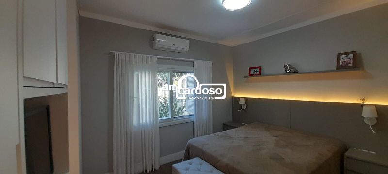 Apartamento com 2 quartos, 2 banheiros e 70m² à venda no bairro Menino Deus, Porto Alegre