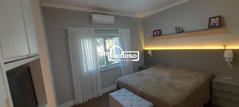 Apartamento com 2 quartos, 2 banheiros e 70m² à venda no bairro Menino Deus, Porto Alegre
