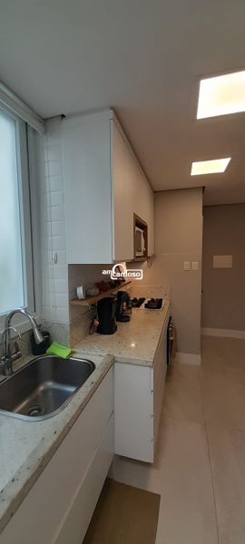 Apartamento com 2 quartos, 2 banheiros e 70m² à venda no bairro Menino Deus, Porto Alegre