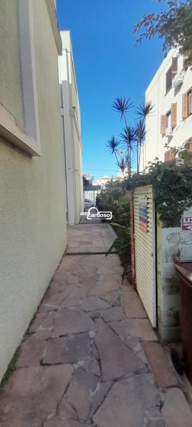 Apartamento com 2 quartos, 2 banheiros e 70m² à venda no bairro Menino Deus, Porto Alegre