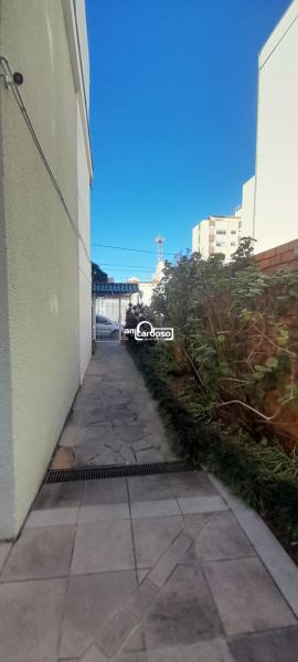 Apartamento com 2 quartos, 2 banheiros e 70m² à venda no bairro Menino Deus, Porto Alegre