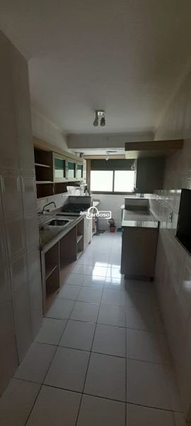 Apartamento com 2 quartos, 2 banheiros e 82m² à venda no bairro Vila Ipiranga, Porto Alegre