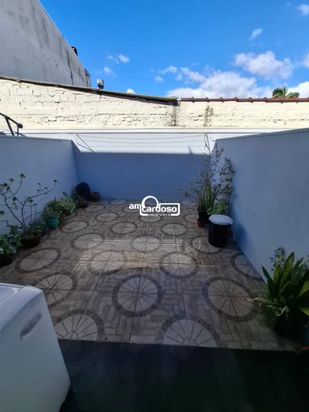 Sobrado com 2 quartos, 2 banheiros e 118m² à venda no bairro Parque Santa Fé, Porto Alegre