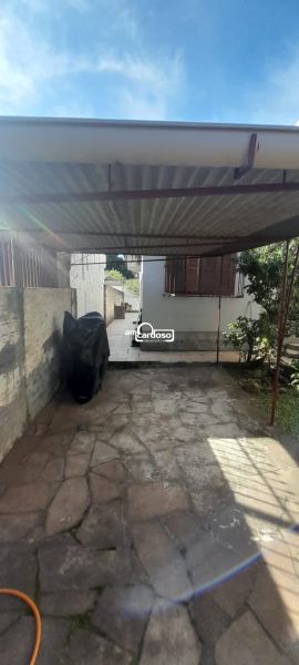 Casa com 2 quartos, 2 banheiros e 100m² à venda no bairro Sao Sebastiao, Porto Alegre