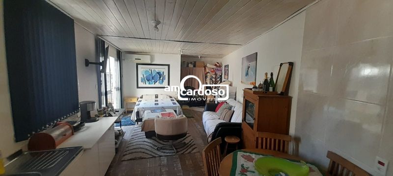 Casa com 2 quartos, 2 banheiros e 100m² à venda no bairro Sao Sebastiao, Porto Alegre