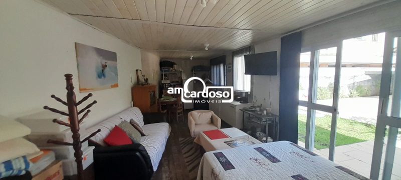 Casa com 2 quartos, 2 banheiros e 100m² à venda no bairro Sao Sebastiao, Porto Alegre