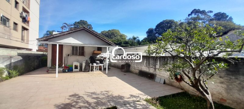 Casa com 2 quartos, 2 banheiros e 100m² à venda no bairro Sao Sebastiao, Porto Alegre