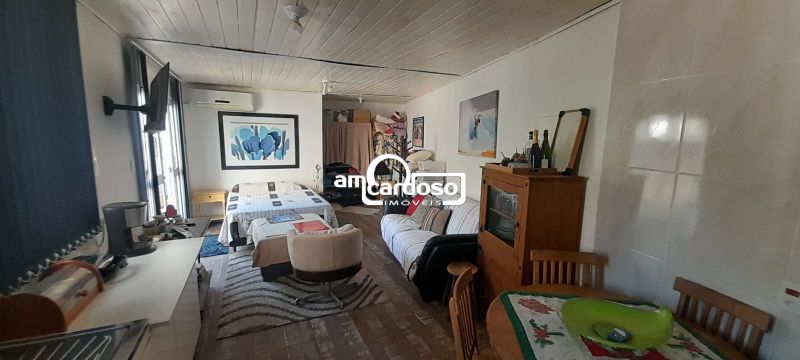Casa com 2 quartos, 2 banheiros e 100m² à venda no bairro Sao Sebastiao, Porto Alegre