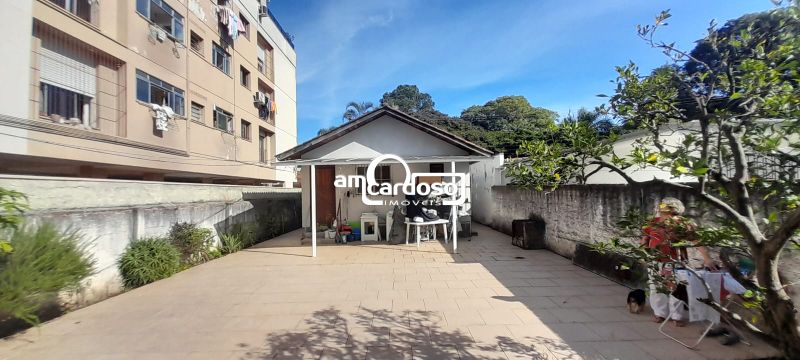 Casa com 2 quartos, 2 banheiros e 100m² à venda no bairro Sao Sebastiao, Porto Alegre