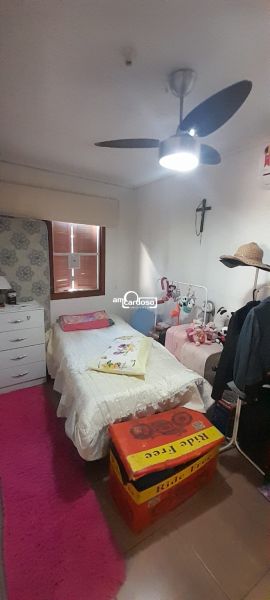 Casa com 2 quartos, 2 banheiros e 100m² à venda no bairro Sao Sebastiao, Porto Alegre