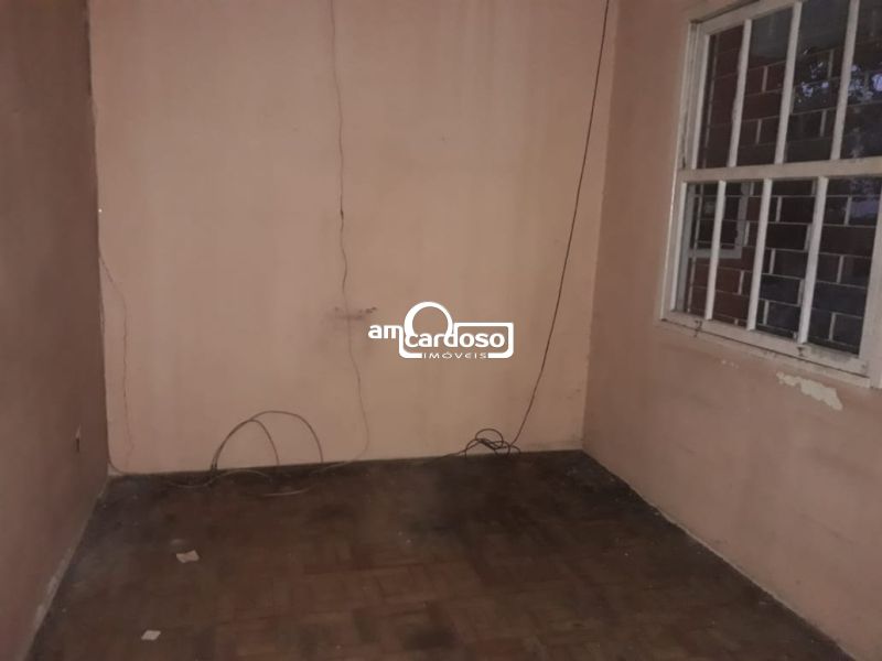 Casa com 2 quartos, 1 banheiro e 90m² à venda no bairro Sarandi, Porto Alegre