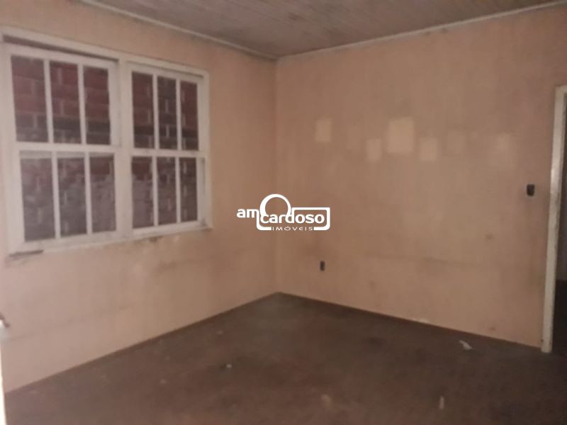 Casa com 2 quartos, 1 banheiro e 90m² à venda no bairro Sarandi, Porto Alegre