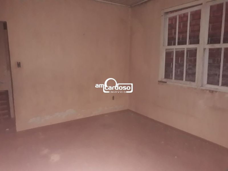 Casa com 2 quartos, 1 banheiro e 90m² à venda no bairro Sarandi, Porto Alegre