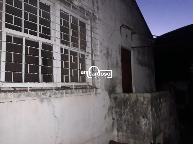 Casa com 2 quartos, 1 banheiro e 90m² à venda no bairro Sarandi, Porto Alegre