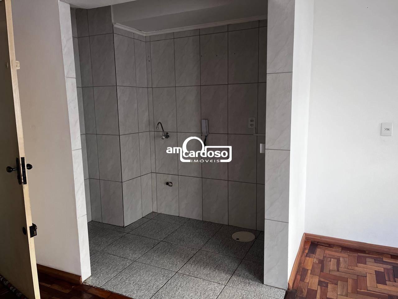 kitnet/Conjugado com 1 quarto, 1 banheiro e 33m² à venda no bairro Jardim Leopoldina, Porto Alegre